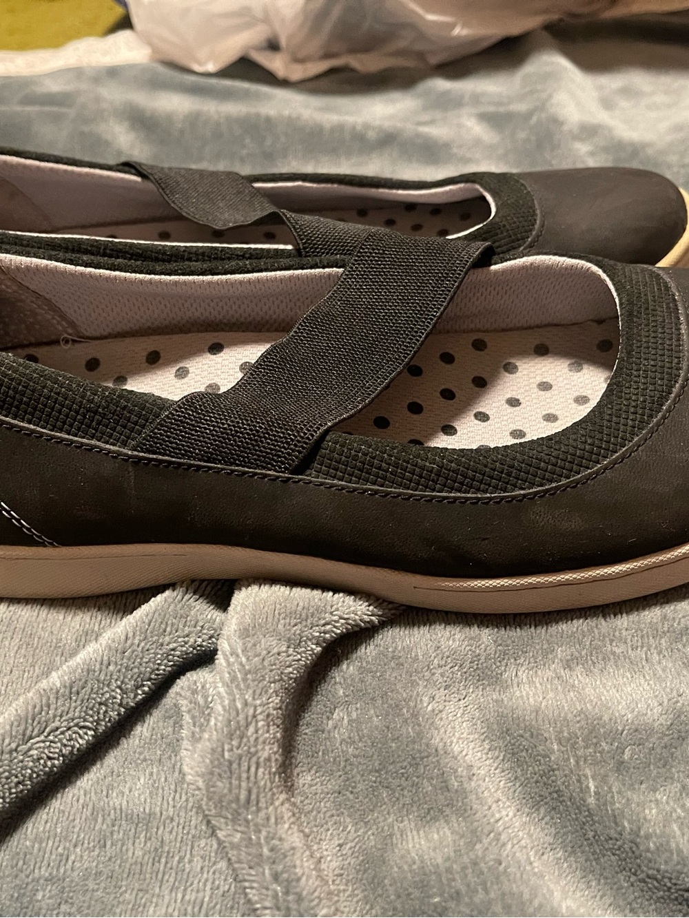 AHNU Black Telegraph Leather Mary Jane Womens Low Heels 11